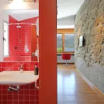 Del Agua Pensión 4*
